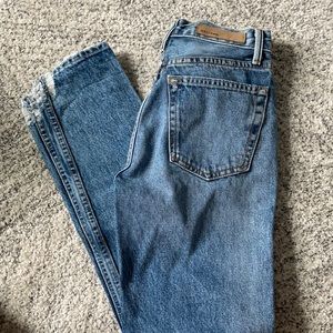 Grlfrnd jeans